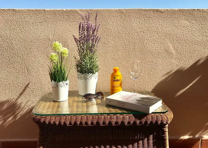 Sub-atico Con Parking En El Centro De Estepona