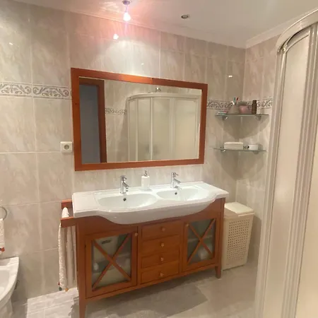 公寓 Sub-atico Con Parking En El Centro De 埃斯特波纳